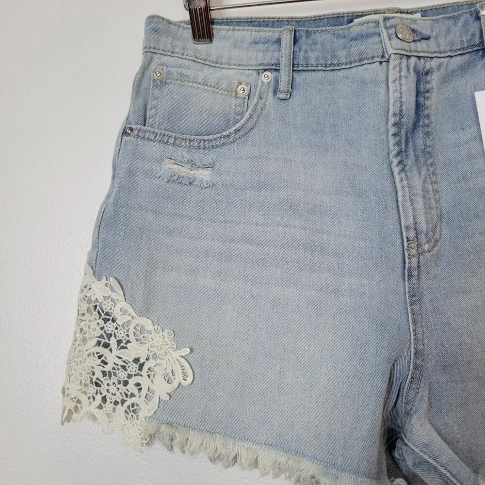 Jessica Simpson Size 10 Shorts Women's Beloved High Waist Light Wash Frayed Hem